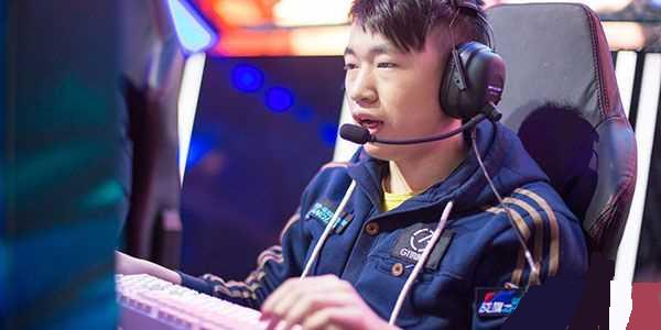 领衔全队 领衔全队