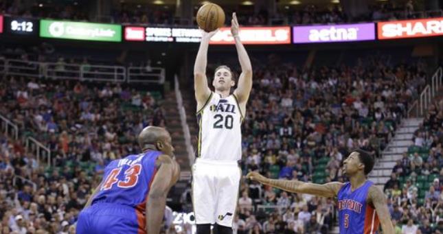 对比尔本人 对比尔本人